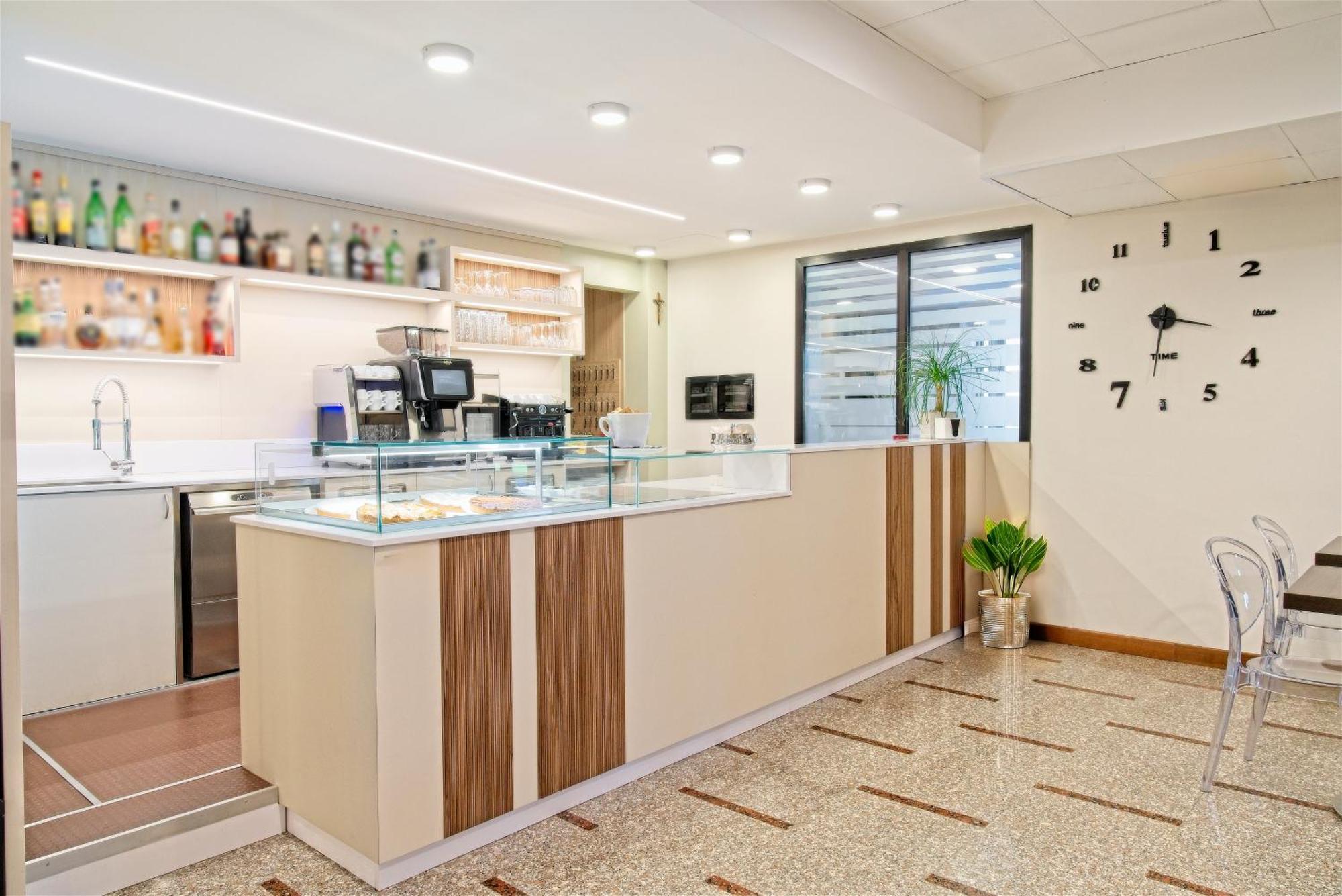 Albergo Papillon Cazzago San Martino Exterior foto